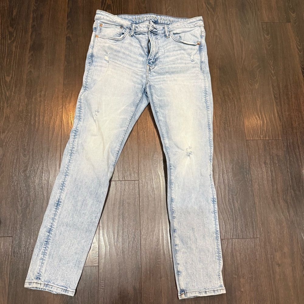 American Eagle AirFlex+ Skinny Jeans - Light Wash